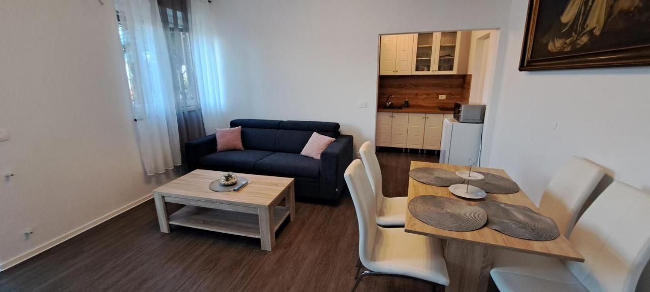 Apartma Rian Копер Екстериор снимка