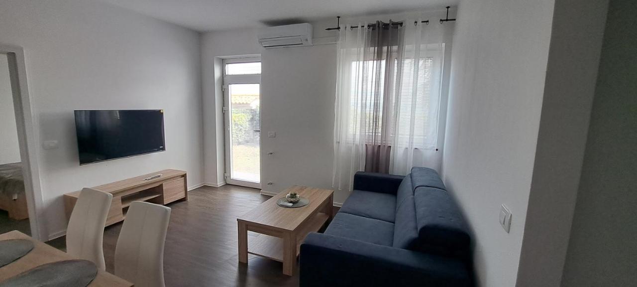 Apartma Rian Копер Екстериор снимка